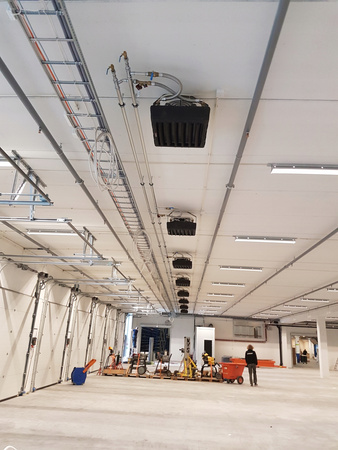 Aeroterma cu agent termic Reventon HC30-3S 34.9kW